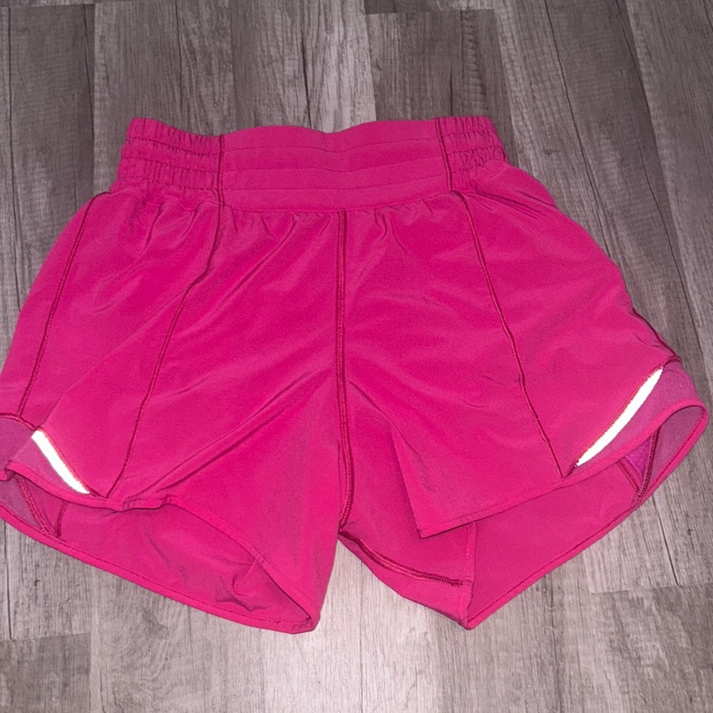 lululemon hotty hots